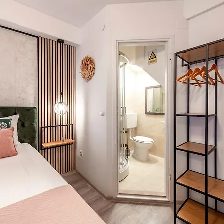 Apartment Old Town Fantastic 1