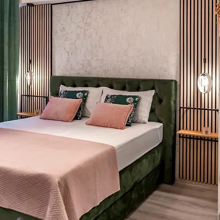 Old Town Fantastic 1